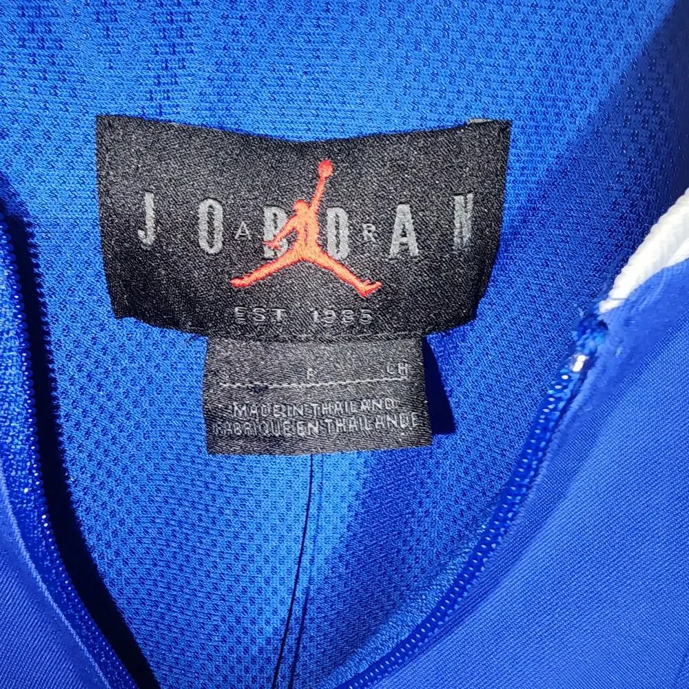 Nike air Jordan men's coaches jacket size small